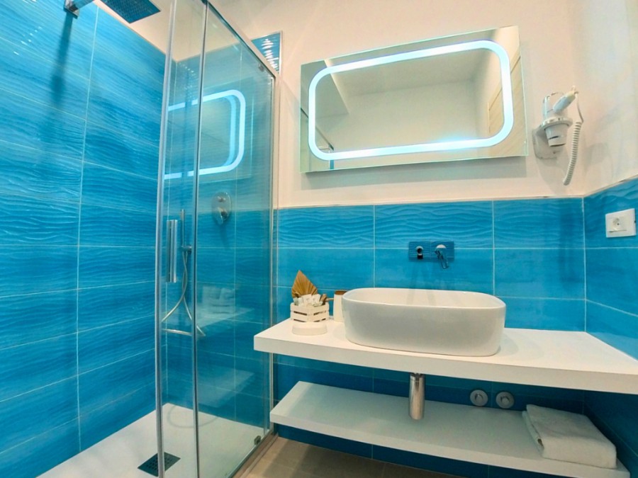B&B A Due Passi – bagno camera pithecusae e