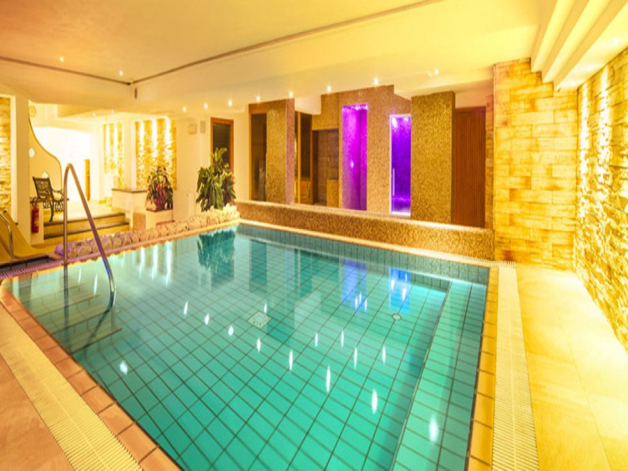 Hotel Ambasciatori – piscina interna