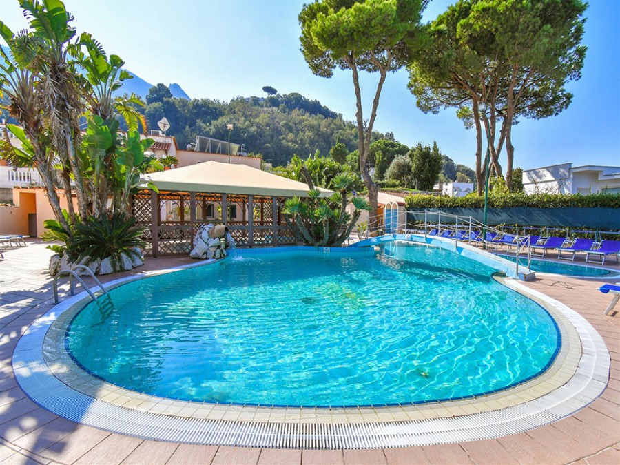 Hotel Terme Cristallo Palace – piscina1