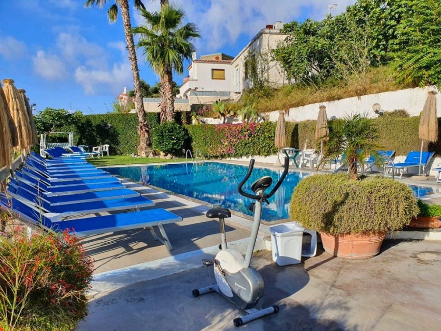 Hotel La Luna – piscina