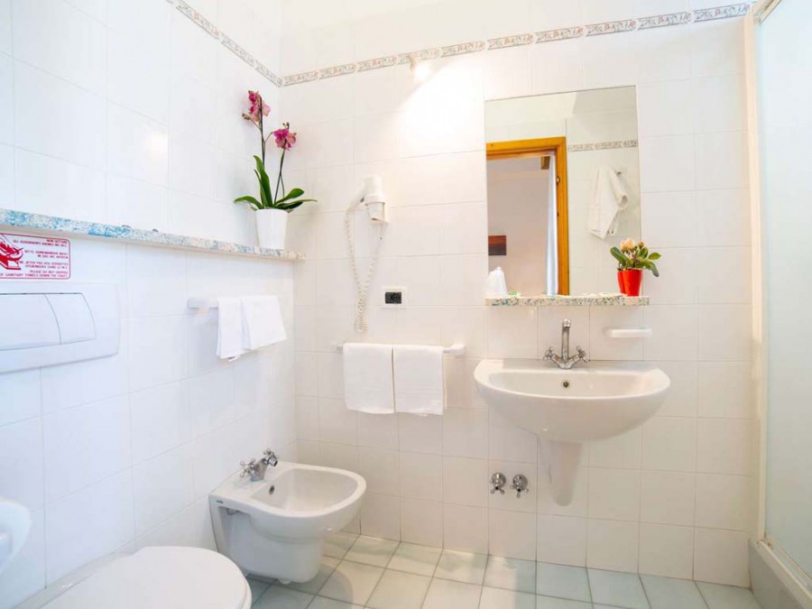 Hotel La Mandorla – bagno