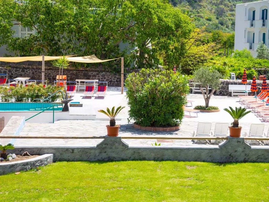 Hotel La Mandorla – zona solarium