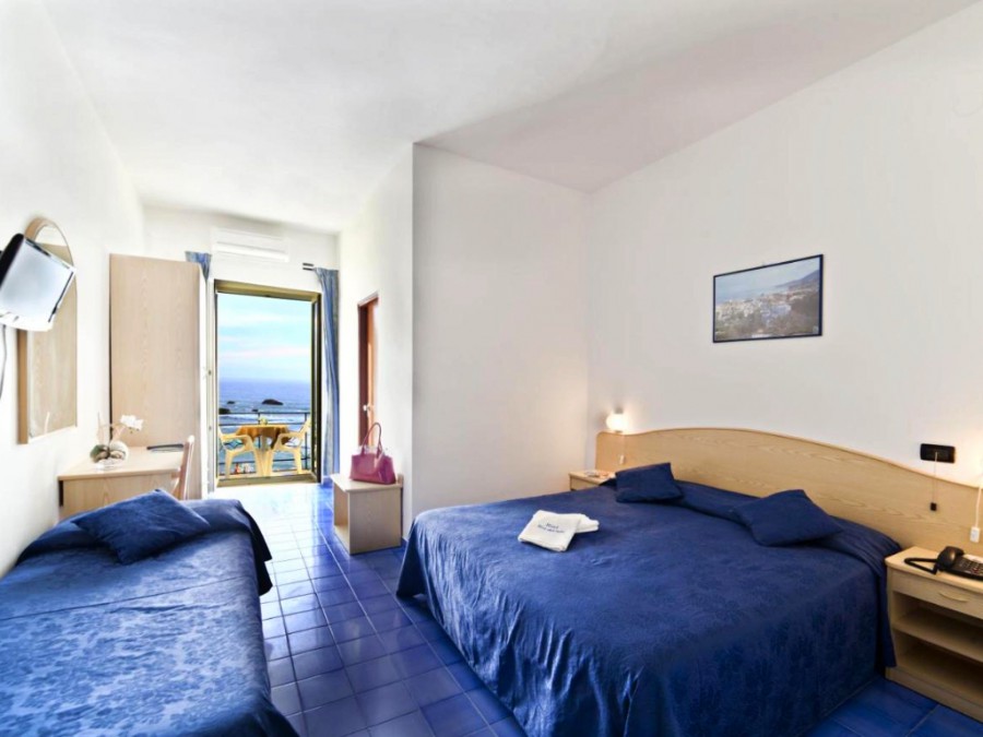 Hotel Riva del Sole – camera vista mare