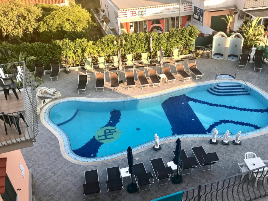 Hotel Terme Rosaleo – piscina esterna