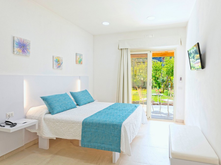 Hotel Zaro – camera superior vista giardino