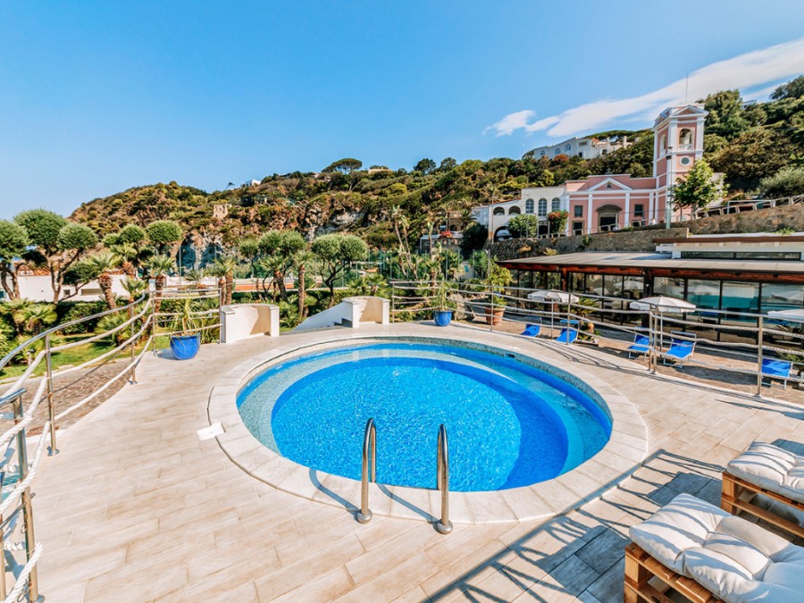 Hotel Zaro – jacuzzi
