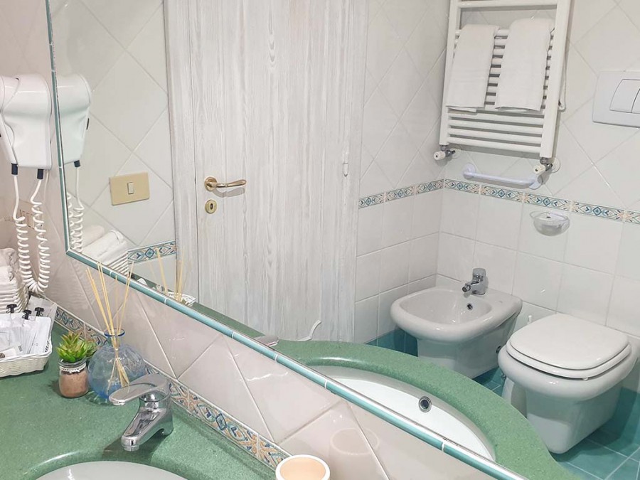 Villa Bina Sea Hotel – bagno camere