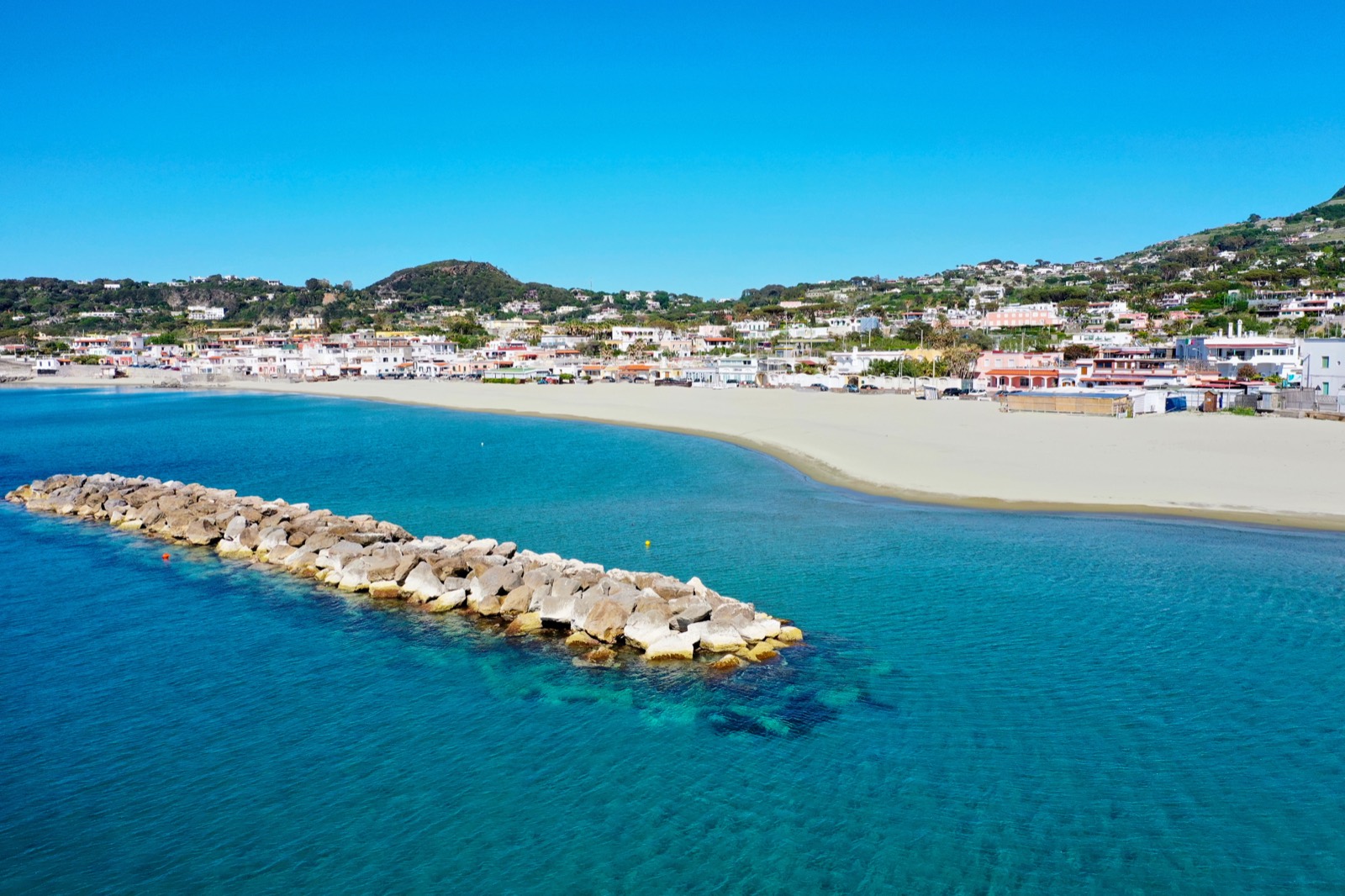 Spiaggia della Chiaia a Forio